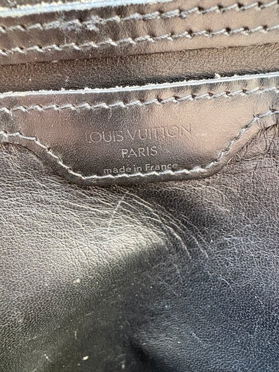 Vintage Louis Vuitton Epi Leather Backpack Bag – Black & Gold Hardware main image 9